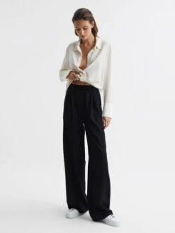 Reiss Navy Lena Wide Leg Elasticated Waist Trousers 13 Reiss Navy Lena Wide Leg Elasticated Waist Trousers -Reiss C19 069s6