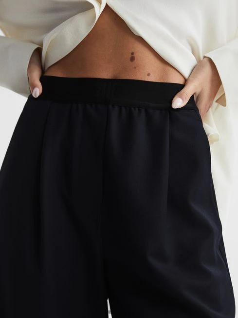 Reiss Navy Lena Wide Leg Elasticated Waist Trousers 7 Reiss Navy Lena Wide Leg Elasticated Waist Trousers – Image 7